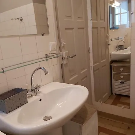 Le Capucin * ル・モンドール